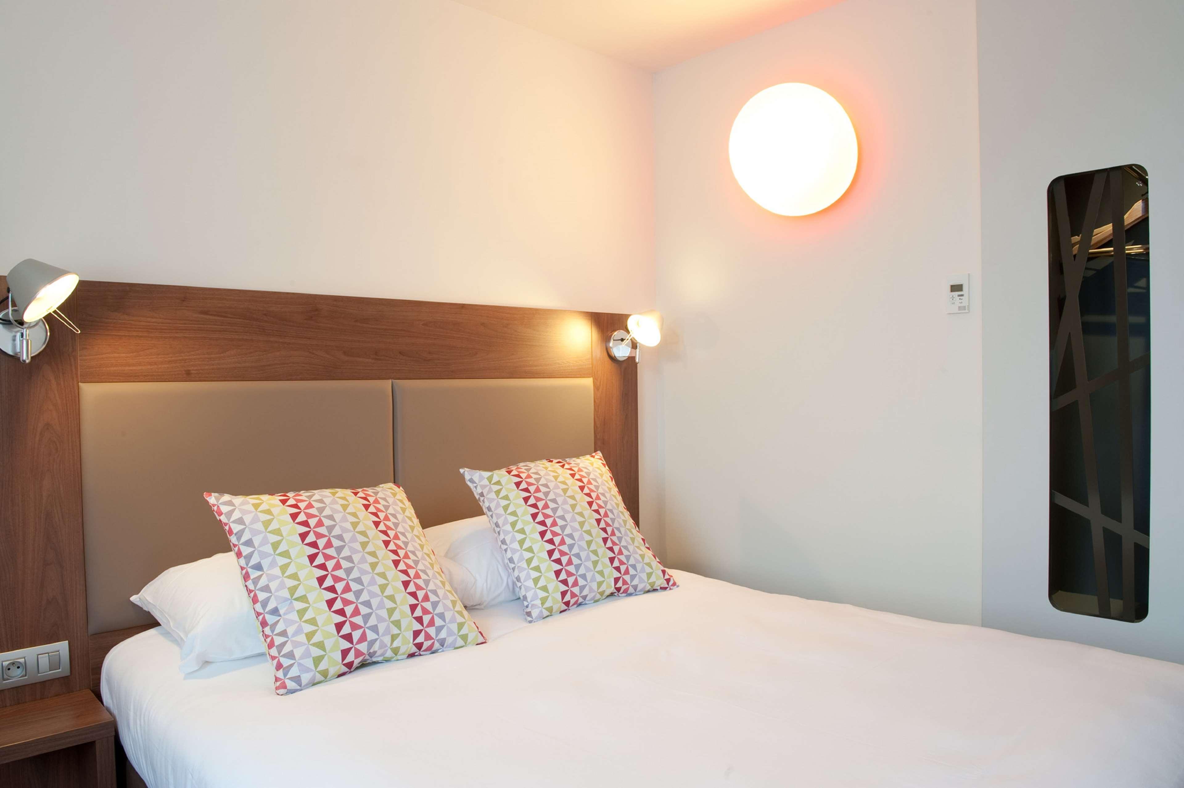 Campanile Limoges Centre - Gare Hotel Bagian luar foto