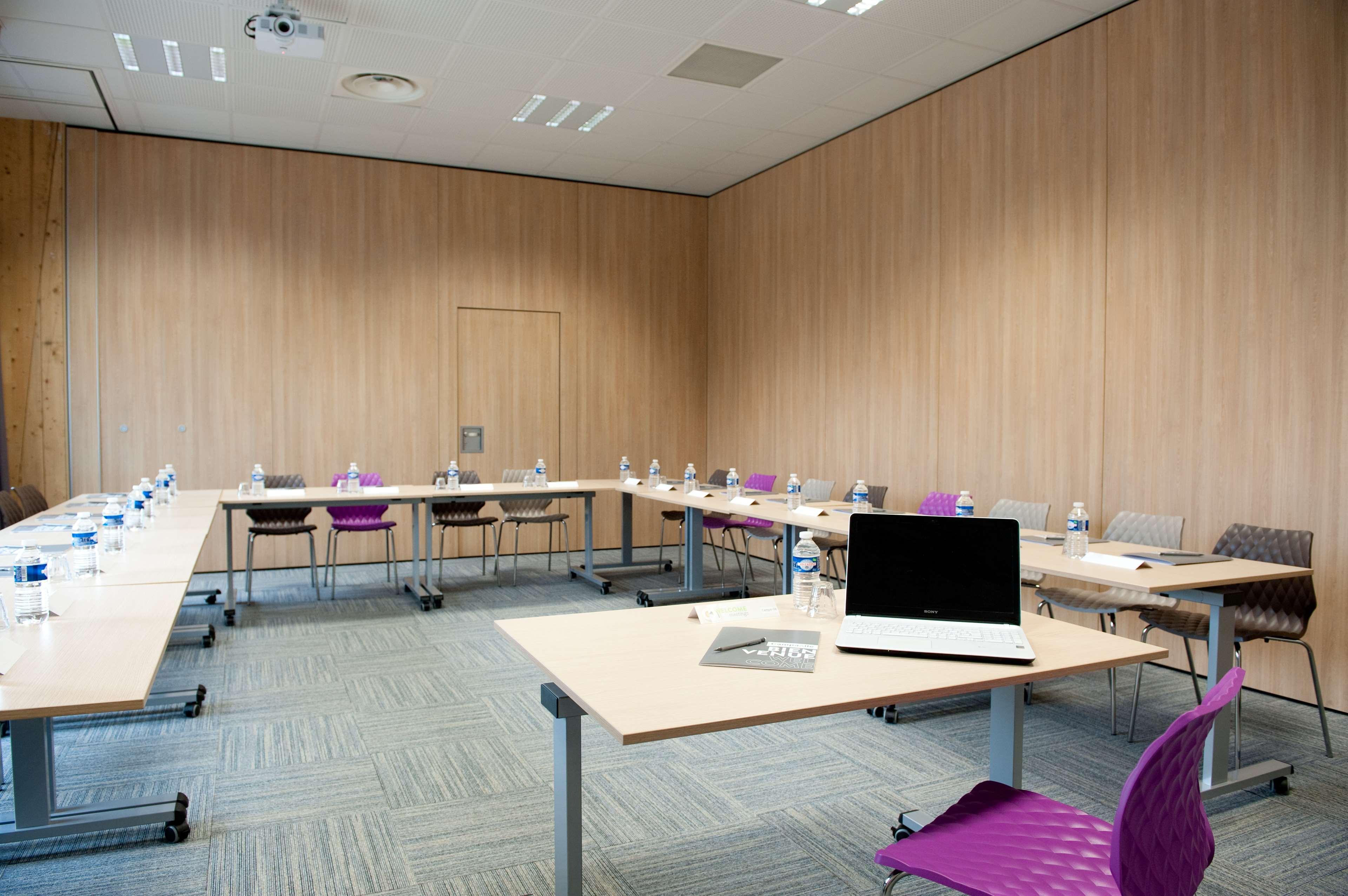 Campanile Limoges Centre - Gare Hotel Bagian luar foto