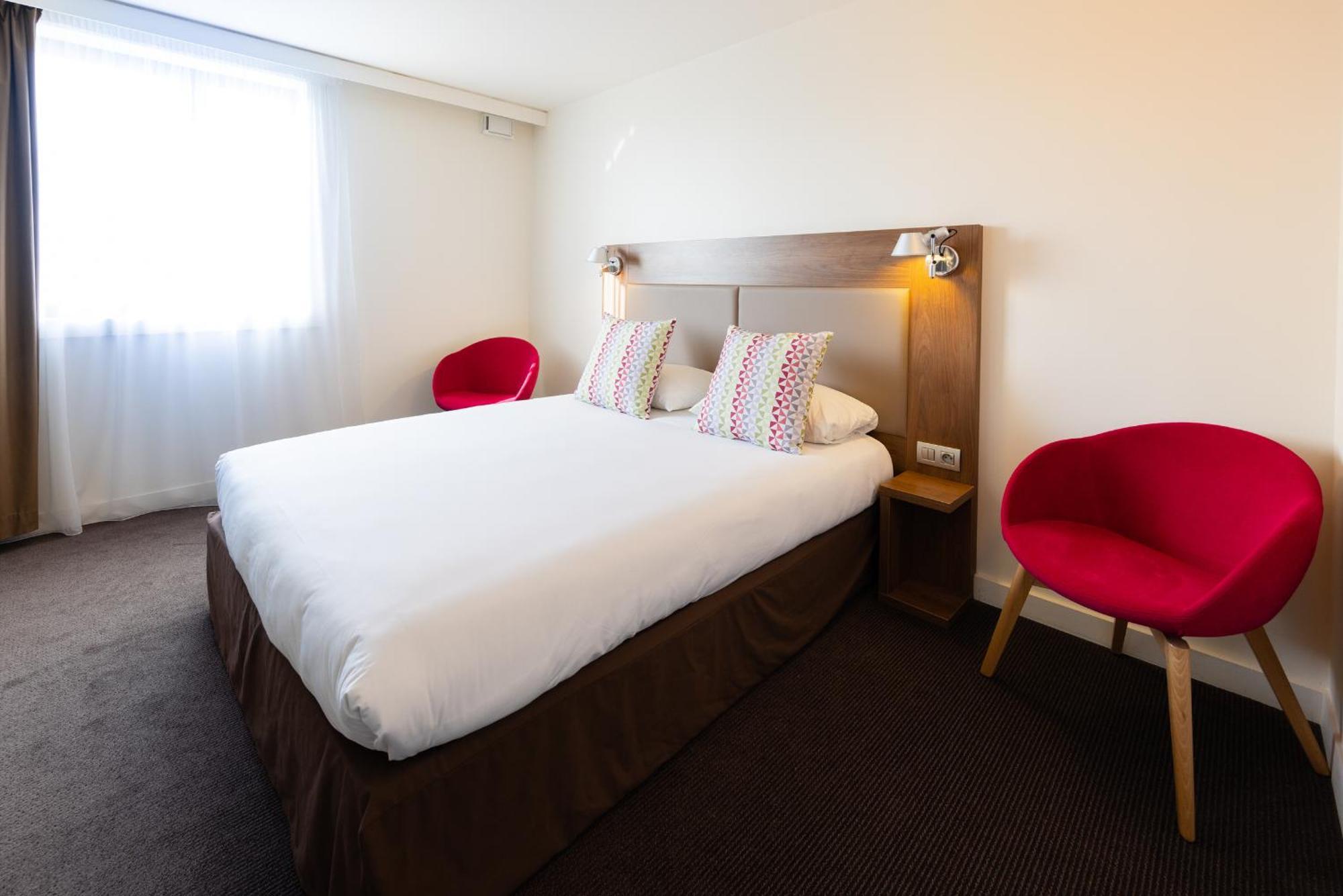 Campanile Limoges Centre - Gare Hotel Bagian luar foto