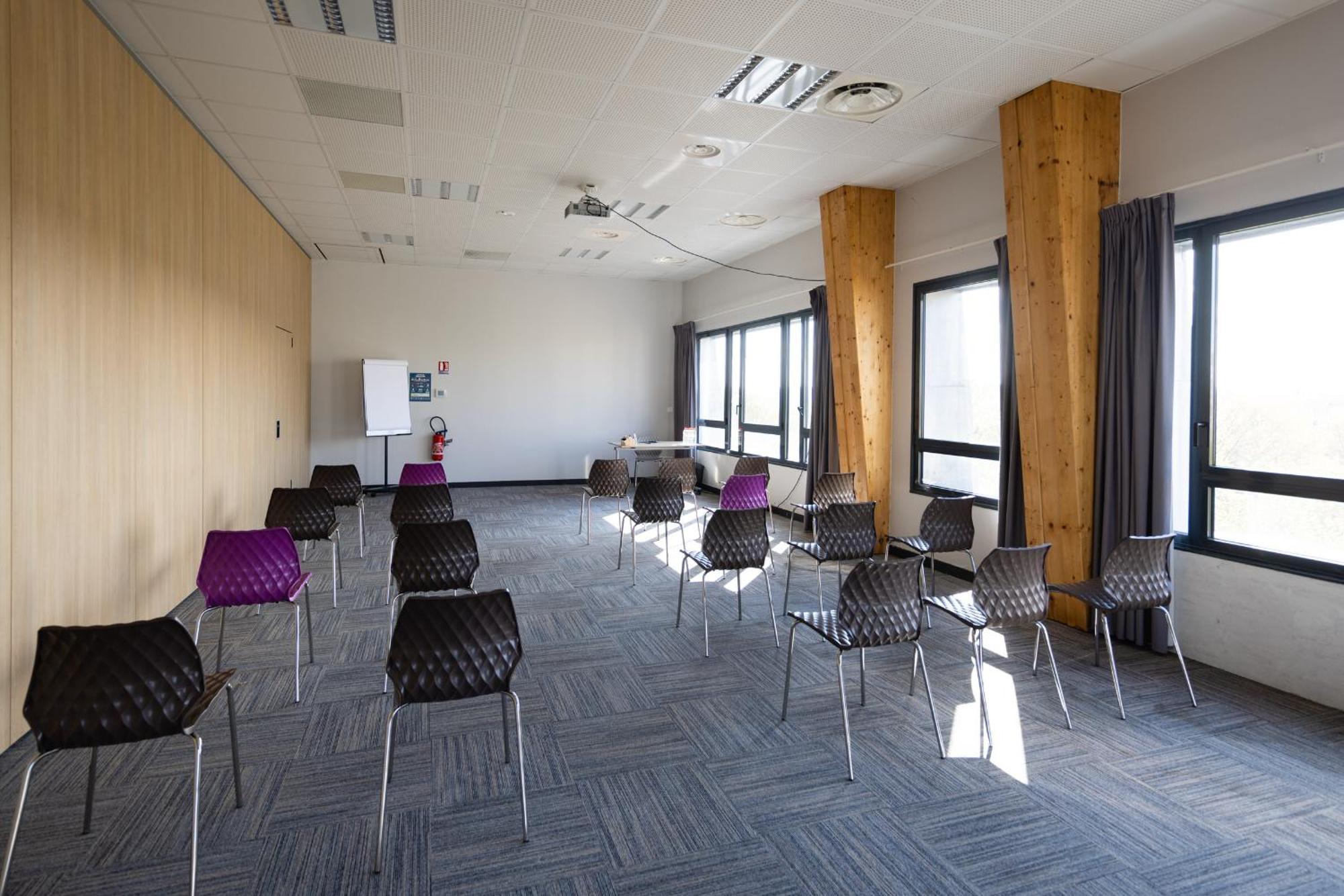 Campanile Limoges Centre - Gare Hotel Bagian luar foto