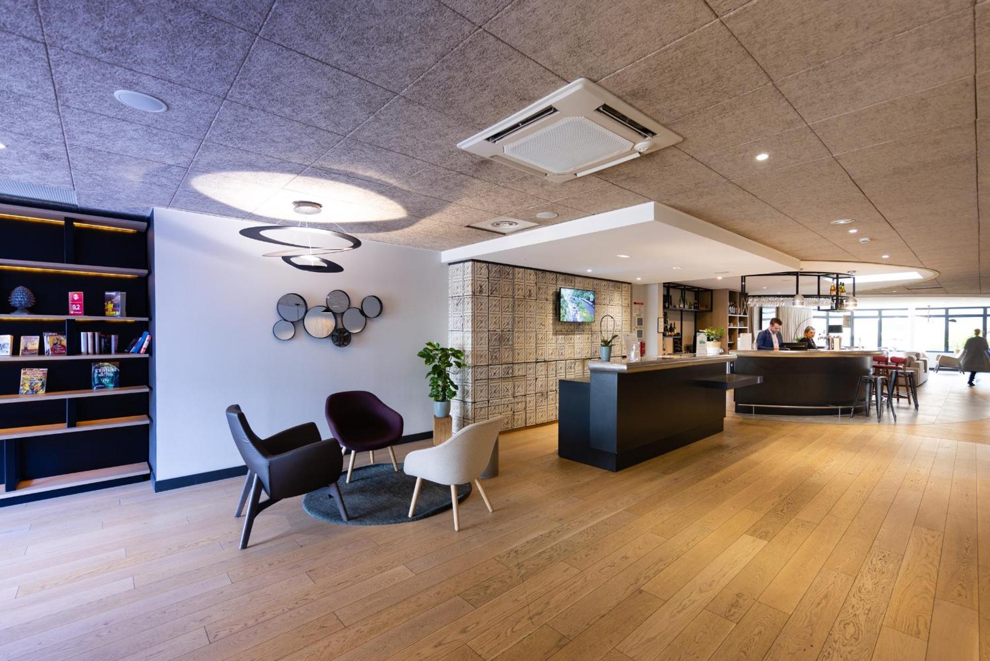 Campanile Limoges Centre - Gare Hotel Bagian luar foto