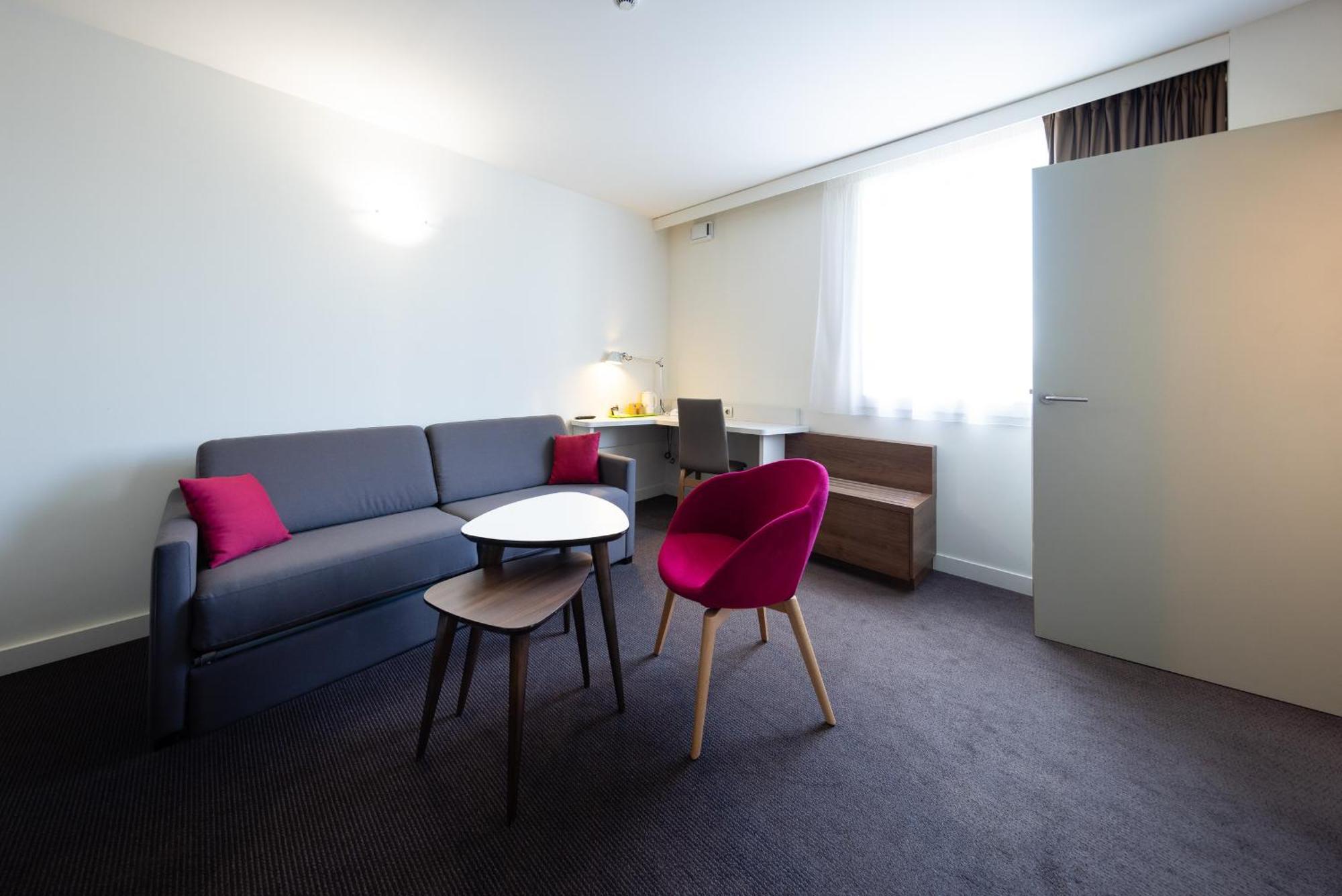 Campanile Limoges Centre - Gare Hotel Bagian luar foto