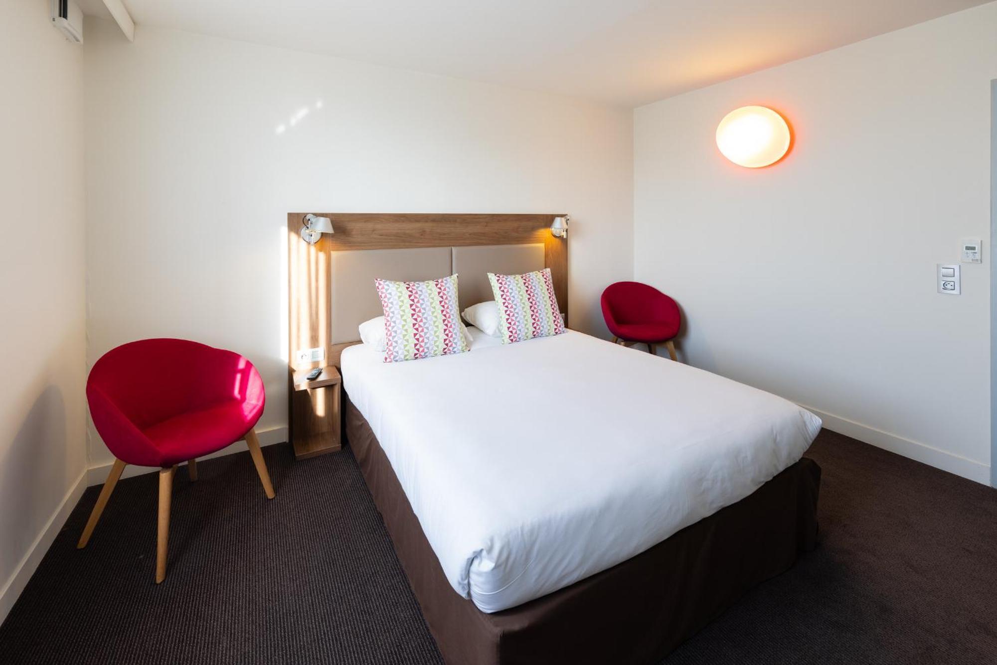 Campanile Limoges Centre - Gare Hotel Bagian luar foto