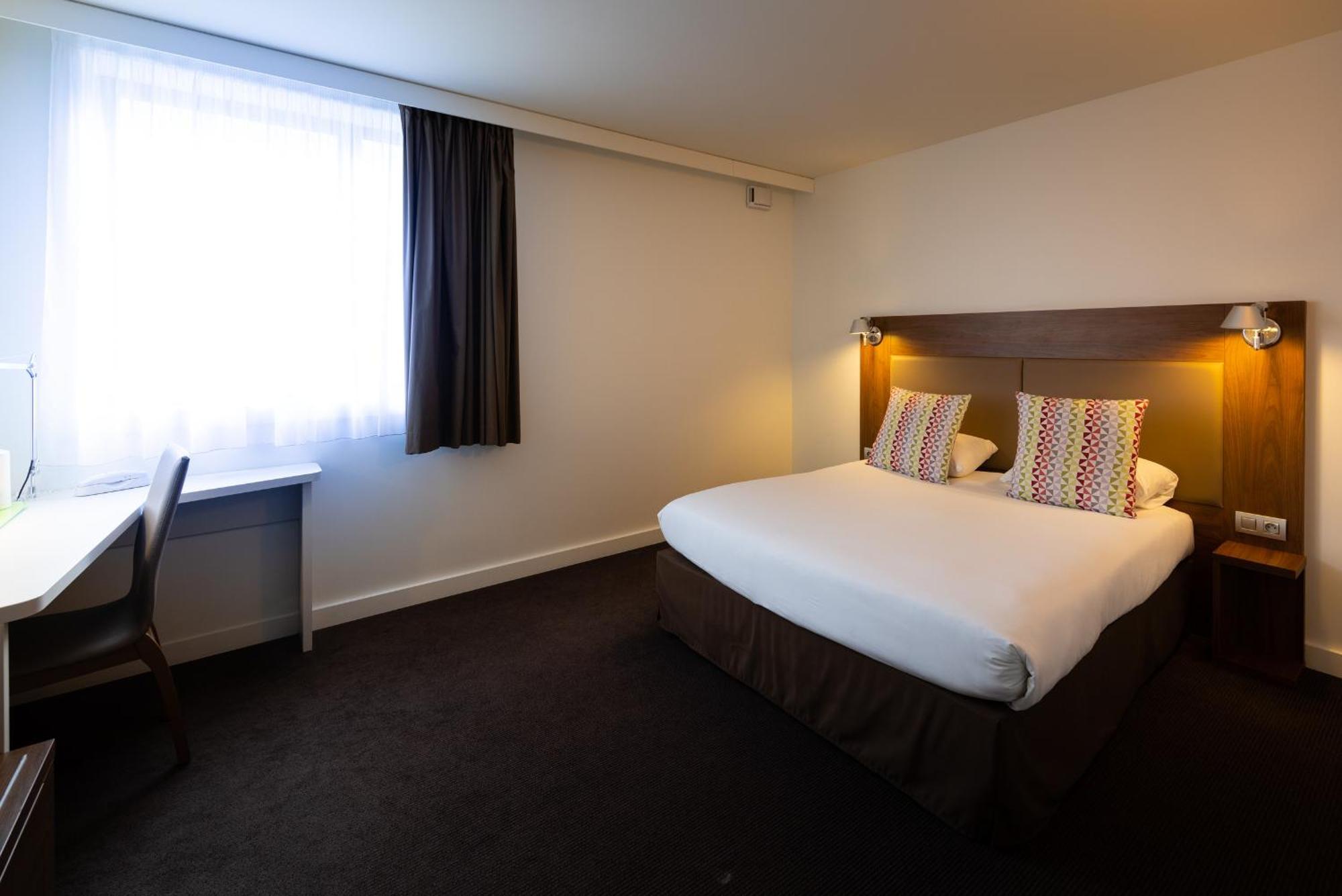 Campanile Limoges Centre - Gare Hotel Bagian luar foto